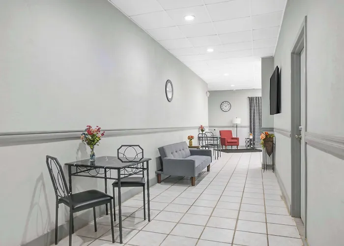 Motel 6 Chickasha, Ok